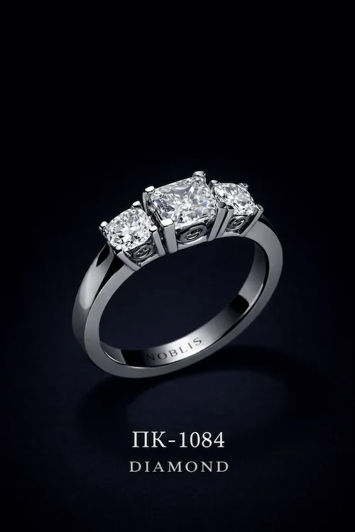 NOBLIS — Engagement Ring 18. Bijuterie lucrată manual în Chișinău, finisaj premium, livrare în toată Moldova.