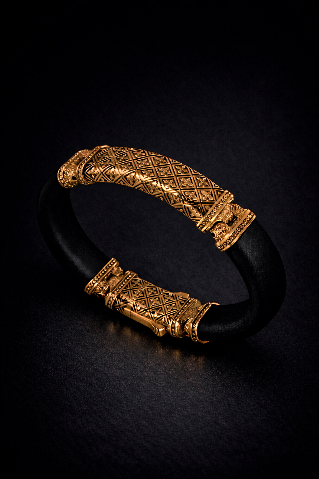 NOBLIS — Chains & Bracelets 14. Bijuterie lucrată manual în Chișinău, finisaj premium, livrare în toată Moldova.