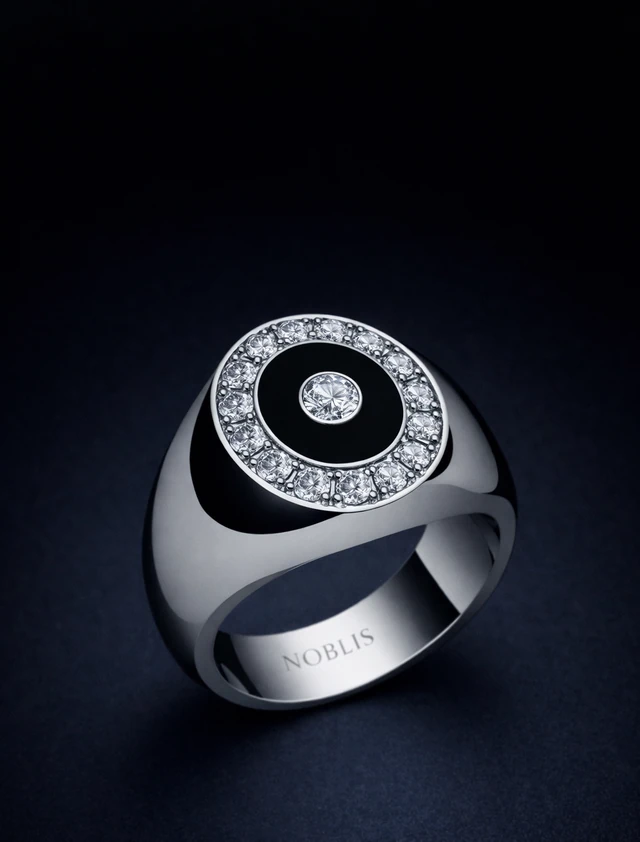 Men’s ring Aster — an individually crafted NOBLIS creation.